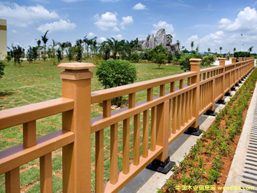 �c���鿴��ľ�ڗU�Ŵ�DƬ