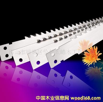 �c(di��n)���鿴��ľ���ÿ�䏗l�Ŵ�DƬ