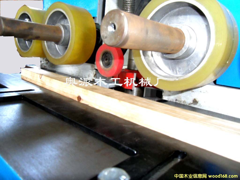 ľ���C(j��)е�Ԅ�(d��ng)�M(j��n)���_(k��i)�ۙC(j��)