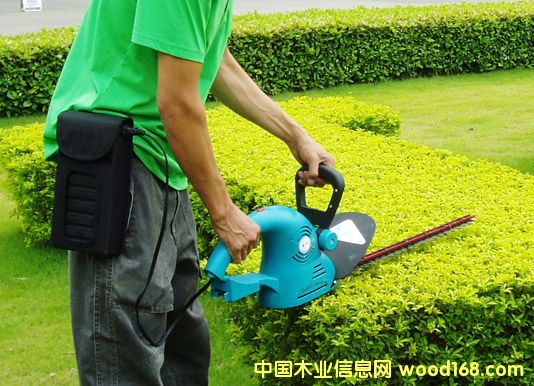 �G�h�C(j��)