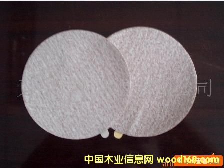 �c(di��n)���鿴����(y��ng)�ձ����ЈA�P(p��n)ɰ���Ŵ�DƬ