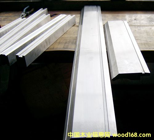 �M�϶β�ģ�����o�����ۏ��Cģ