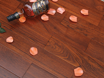 ɭ��֮�þ�����ľ�ذ塪���OƷ�ڵ�Ԕ����B