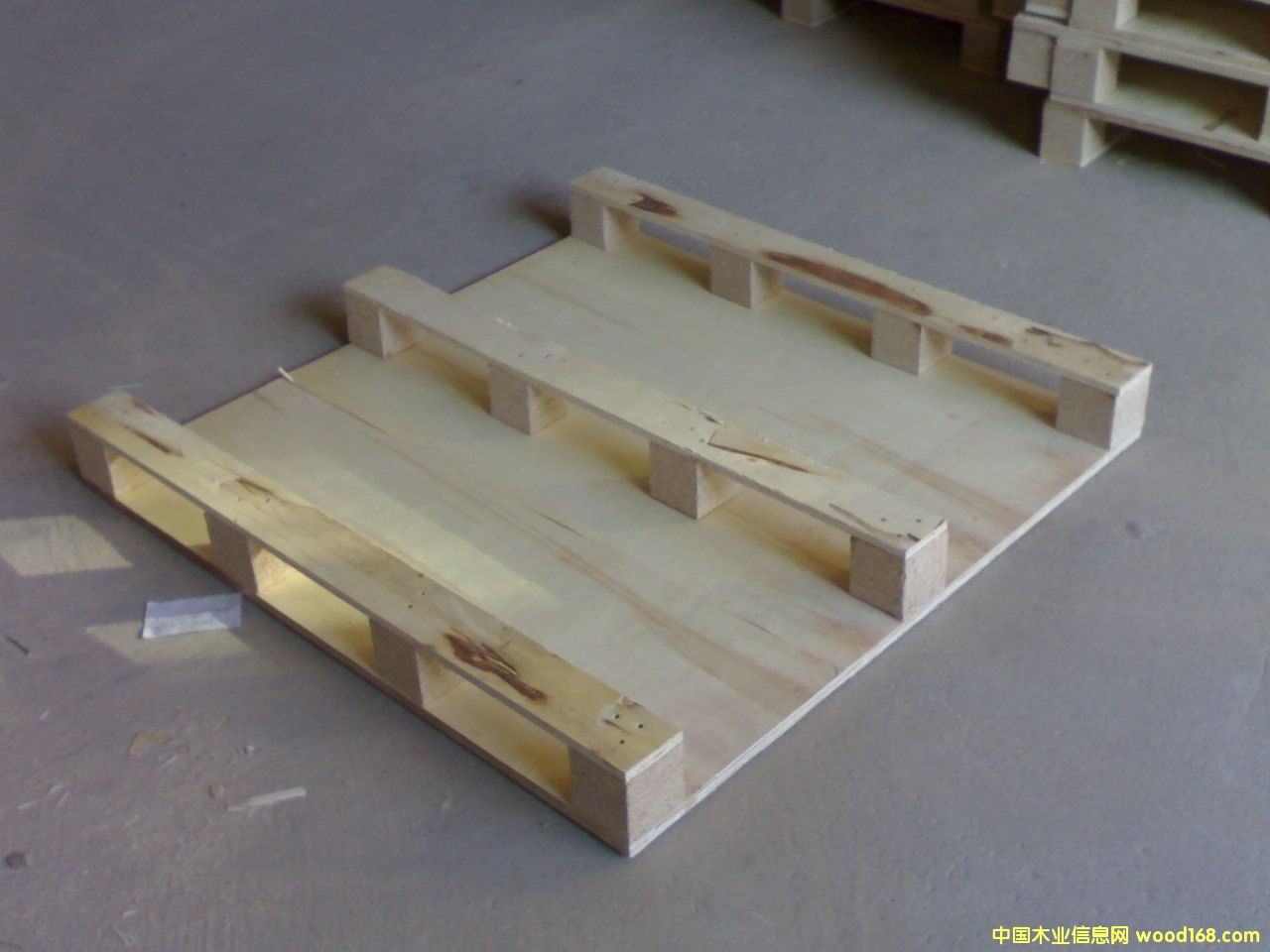 �c(di��n)���鿴�z�ϰ��бP�Ŵ�DƬ