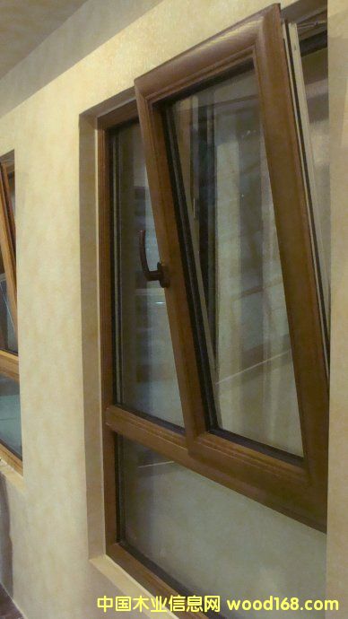 ľ���X�T��