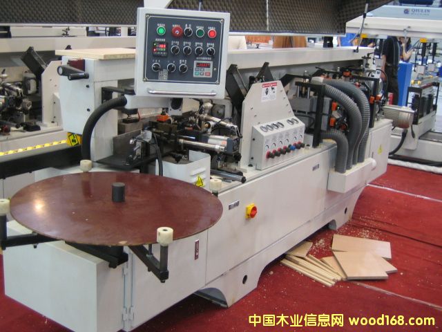 �Ϻ����Ԅ�(d��ng)��߅�C(j��)