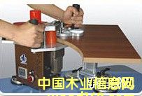 ����ʽ��߅�C������ʾ