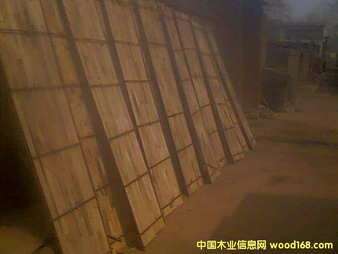 �c���鿴ͩľ��о�Ŵ�DƬ