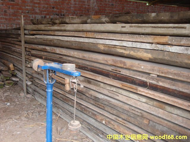 �c(di��n)���鿴��z�ľ�f���ϷŴ�DƬ