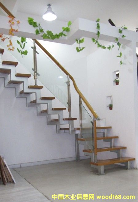 �ľ���ݵ�Ԕ��(x��)��B