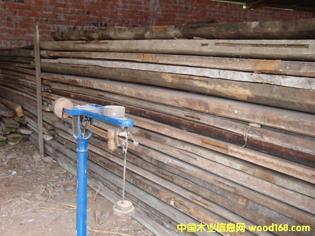 �c(di��n)���鿴��z�ľ�f���ϷŴ�DƬ