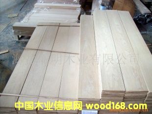 �c���鿴��ľ�ذ屡Ƭ��Ԕ��(x��)�Y��