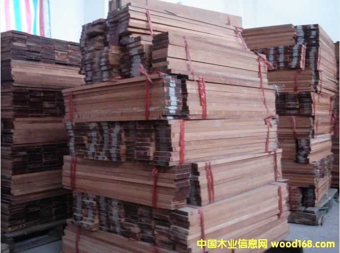 ��ľ�ذ�ë��������