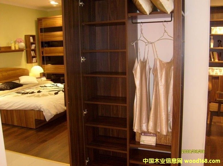 �f(w��n)�A�㾳������Ҿ����������ذ�