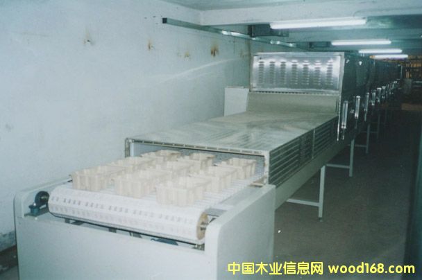 �c(di��n)���鿴���м���΢�������O(sh��)��Ŵ�DƬ