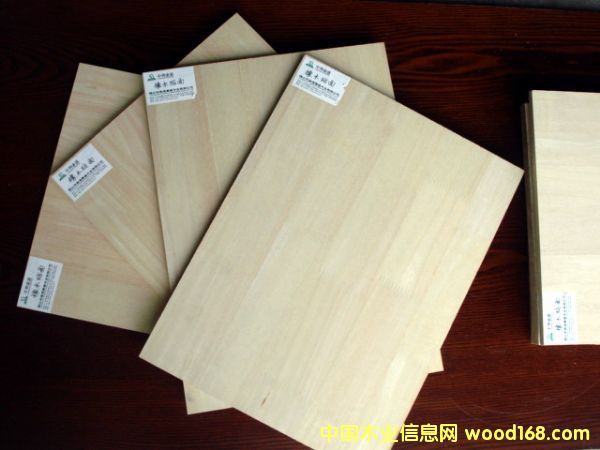 �c���鿴��ľ�N��Ŵ�DƬ