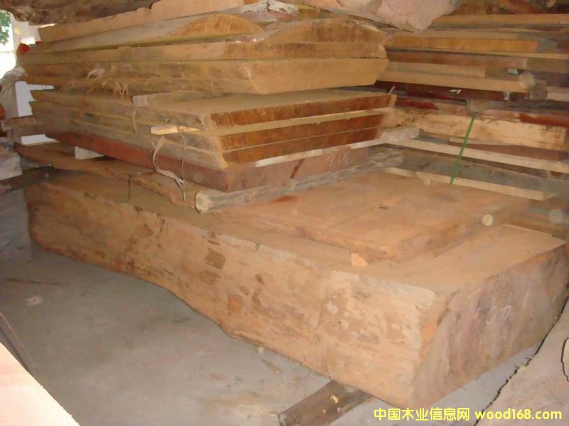 �c���鿴�S�u��ľ���Ŵ�DƬ