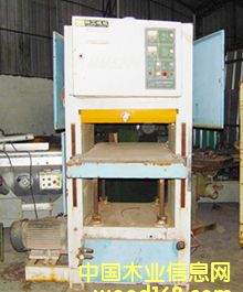 ��Ʒɰ��C|����ľ��Ʒɰ��C