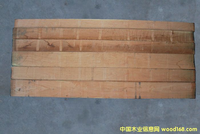 �t����피���Ԕ����B