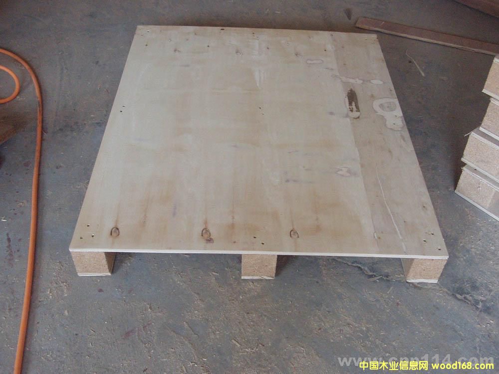 �c(di��n)���鿴�z�ϰ��бP(p��n)�Ŵ�DƬ