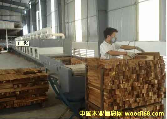 ����ʽľ�ĺ�əC(j��)��Ԕ��(x��)��B