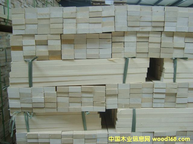 �c(di��n)���鿴��ľ�ٹ�ķŴ�DƬ