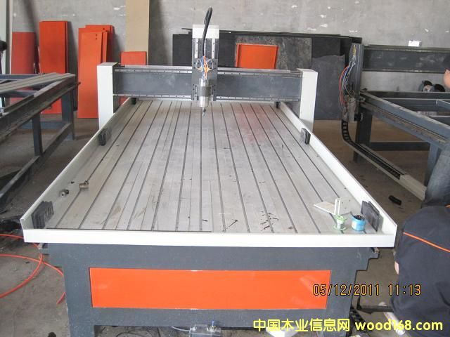 Ĺ��ʯ�ĵ�̙C��Ԕ����B