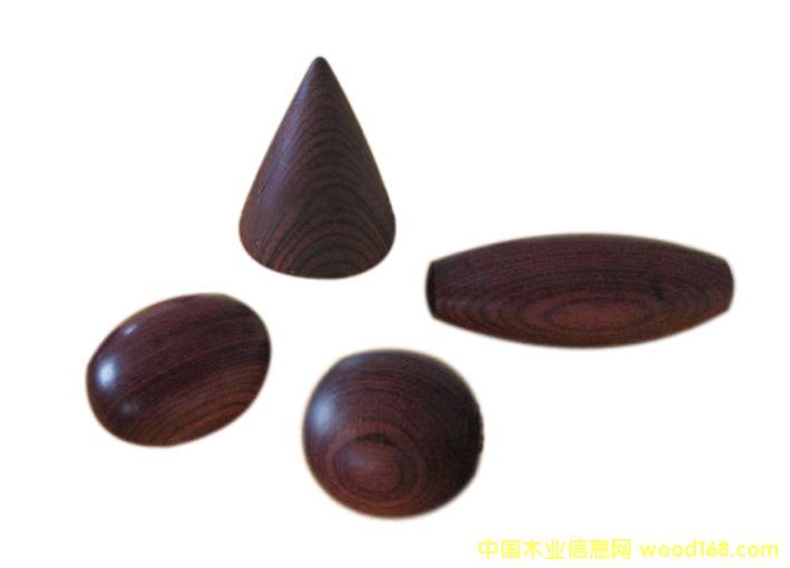 ��ľ����