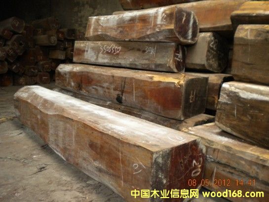 �����S��܊�����t̴������ؐ���Z�а����ڽ�̴ľ��