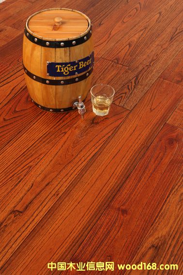 �·ƹ���(y��ng)��ľ��ľ�¹ŵذ� ��ľ�¹Ÿ���ذ��Ԕ����B