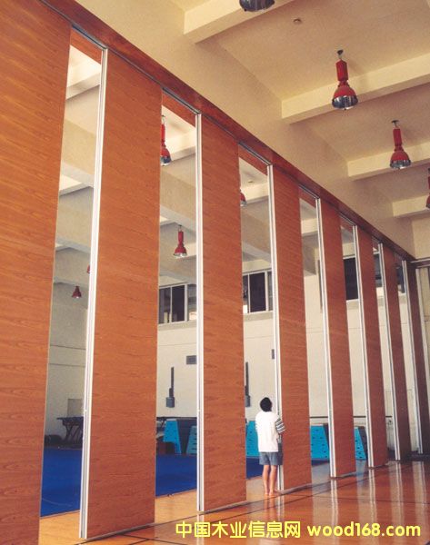 �c(di��n)���鿴ALAFORM�Ғ��Ƕ��D(zhu��n)���Ӹ���ϵ�y(t��ng)�Ŵ�DƬ