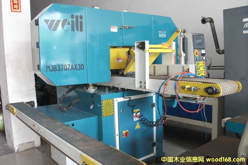 威力臥式帶鋸 威力臥式帶鋸