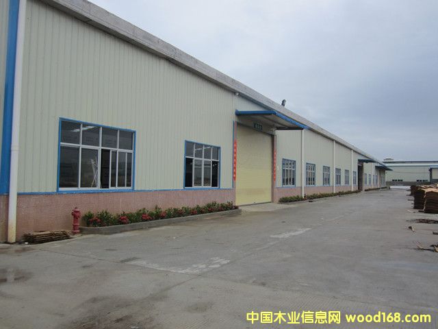 �c(di��n)���鿴�S��һ�ǷŴ�DƬ