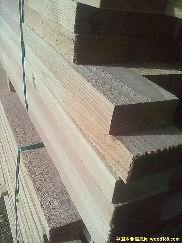 �c(di��n)���鿴�����ɽ���ľ���Ŵ�DƬ