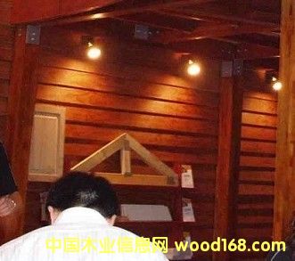 �����N(xi��o)�������ɉ���2761/2762