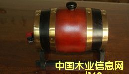 ����һ�y(t��ng)��������ľ�ƾ�Ͱ��ľ��Ͱ��Ԕ��(x��)��B