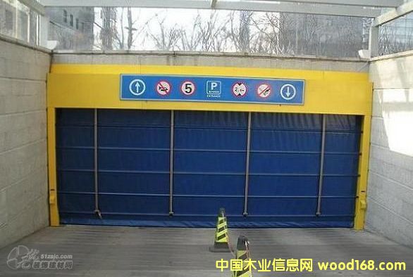 ����܇���T