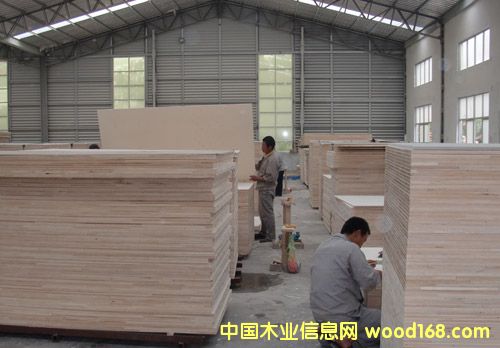 �R����о���Ԕ����B