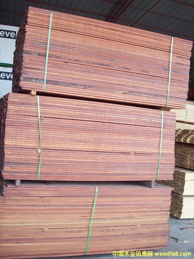 ���}���Ԕ��(x��)��B