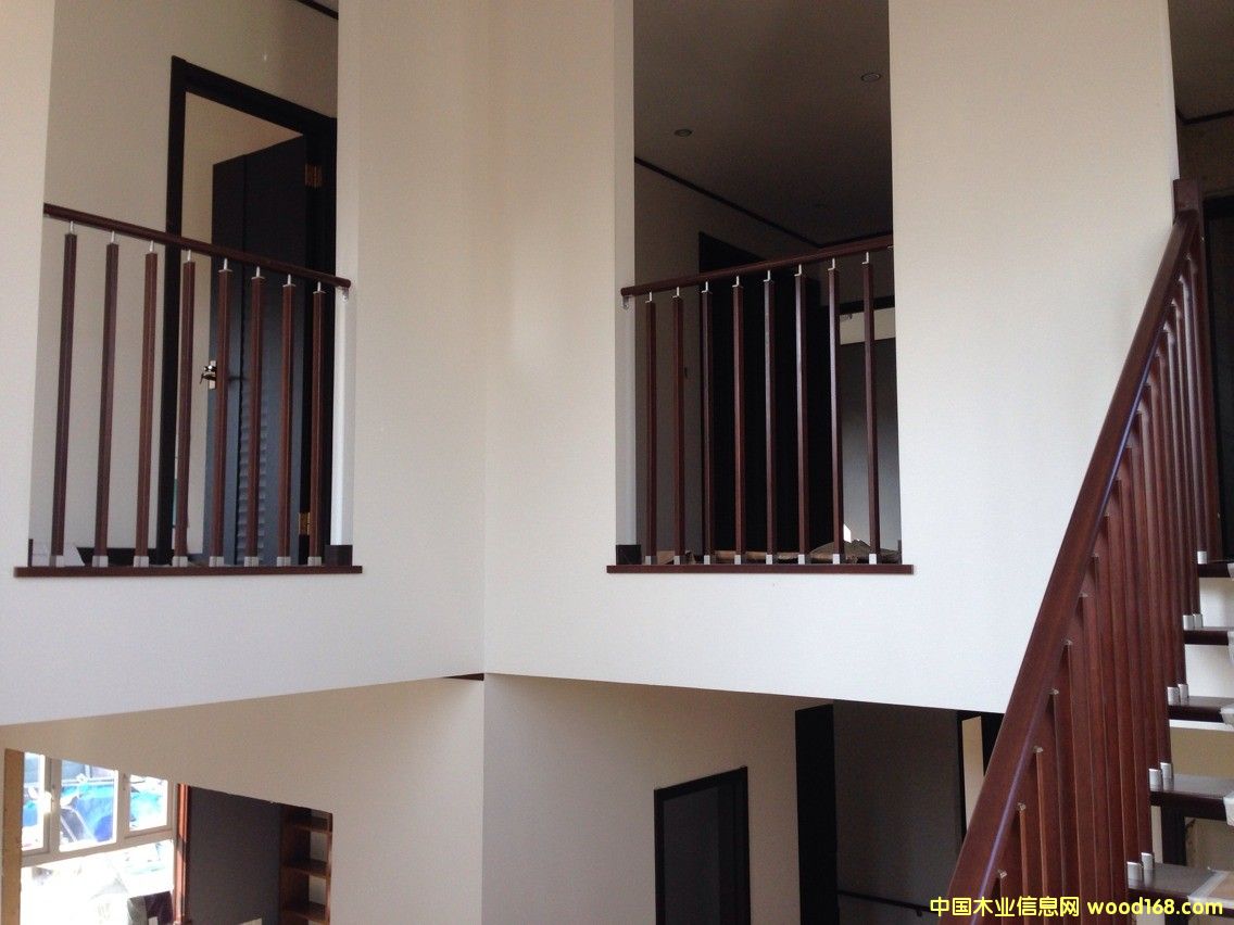  �Ϻ������u��ʽľ�Y(ji��)��(g��u)�e������(n��i)���b�޵�Ԕ����B