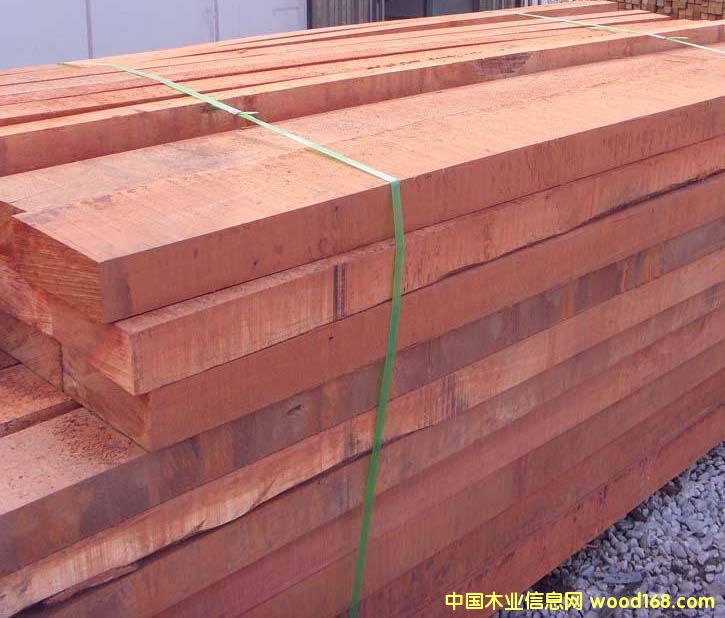 ɽ��ľ��ĵ�Ԕ��(x��)��B