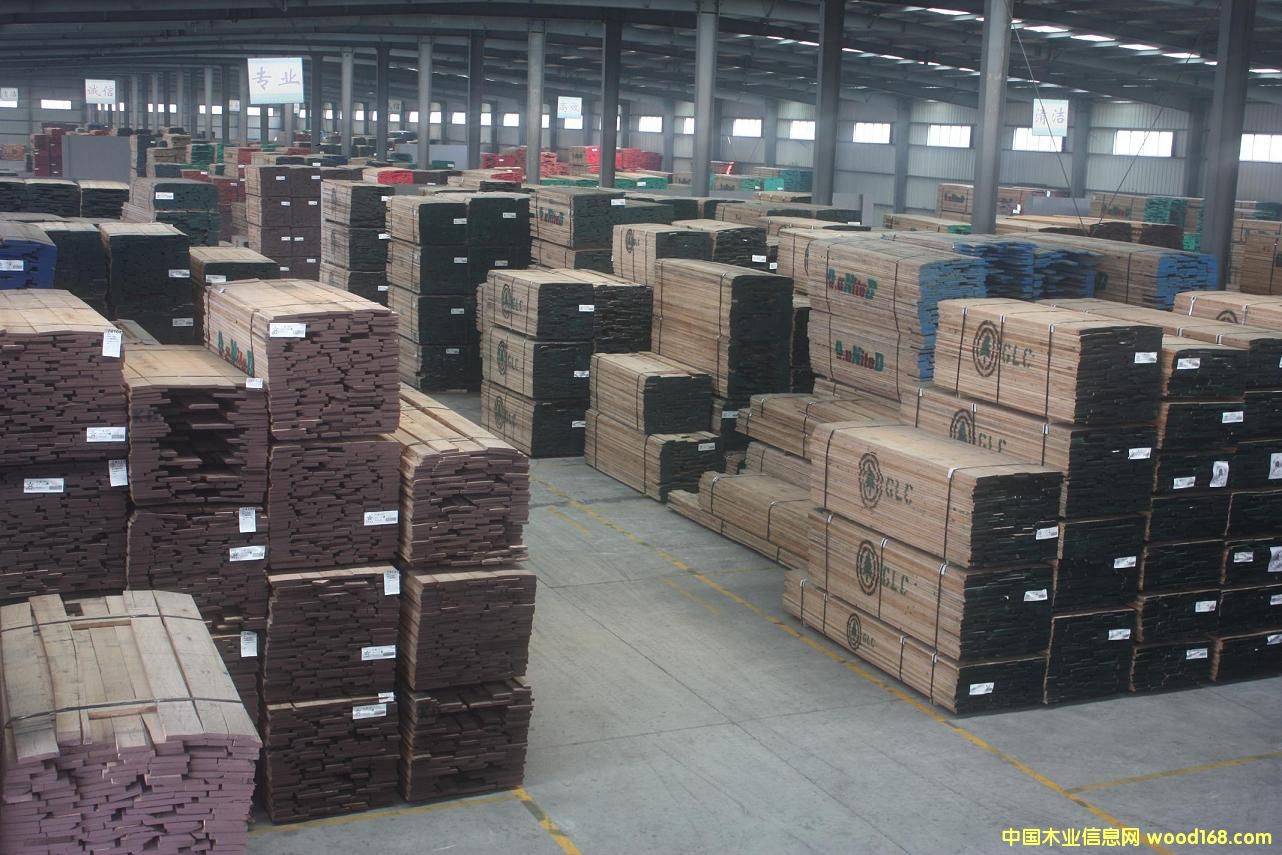 [��] �t��ľ 4/4����Ϟ������ľ���S��ľ