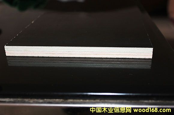 �c(di��n)���鿴�ӱ��ȷ�����ģ��Ŵ�DƬ