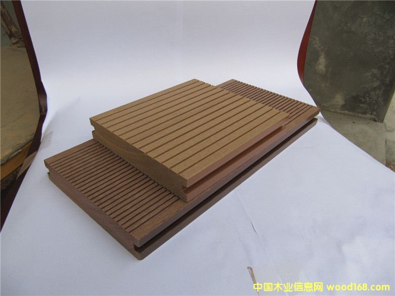 �c(di��n)���鿴pe��(sh��)�ĵذ�Ŵ�DƬ