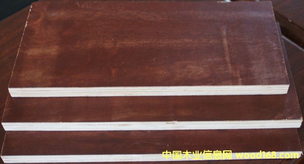 [��] ����(y��ng)���S��ɫ14mm10�Ӻ��Ͻ���ģ��