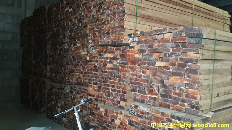 ������ľ��ļҾ��ϵ�Ԕ����B