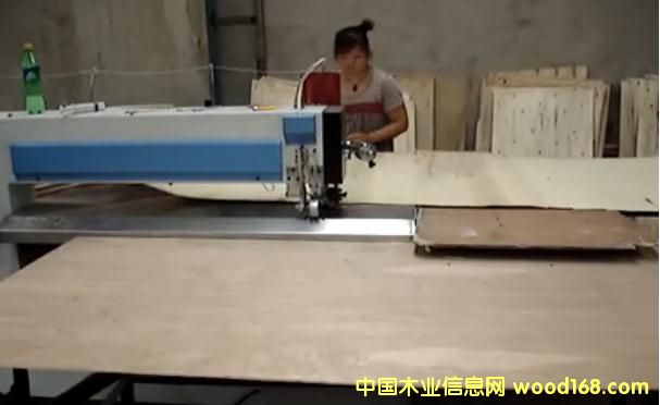 �c(di��n)���鿴�z�ϰ�ƴ�әC(j��)�Ŵ�DƬ