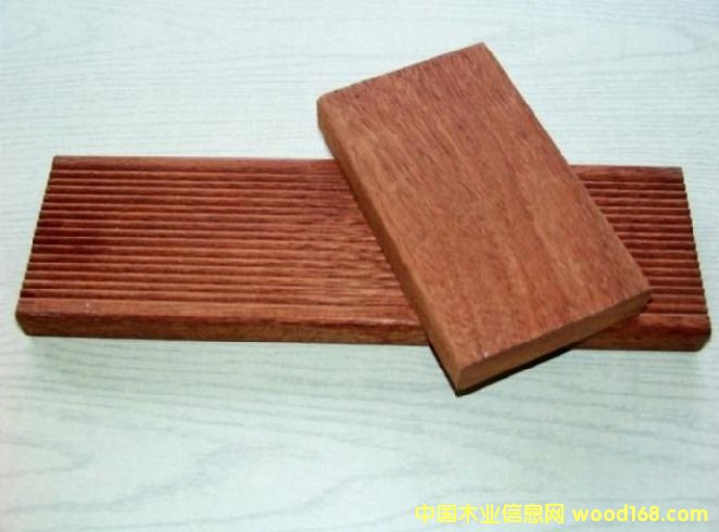 ̫ԭ���}��ľ��Ԕ����B