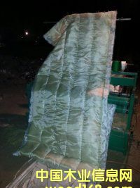 �c(di��n)���鿴�r�ޱ��Ŵ�DƬ