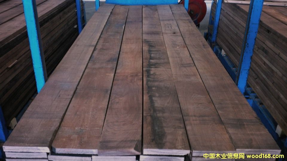 ����(gu��)�ں��Ұ�ĵ�Ԕ��(x��)��B